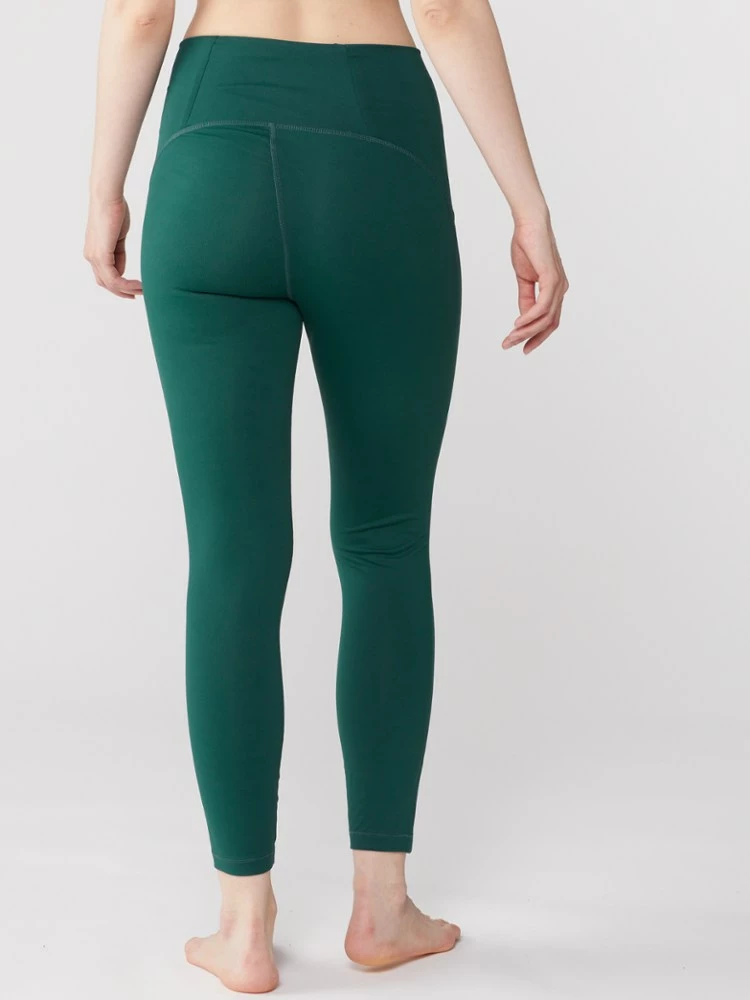 REI Co-op Active Pursuits 7/8 Tights - Women's 4 REI Co-op Active Pursuits 7/8 Tights - Women's - Image 4