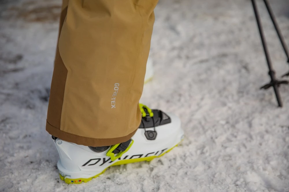 REI Co-op First Chair GTX Bib Snow Pants - Women's 13 REI Co-op First Chair GTX Bib Snow Pants - Women's - Image 13