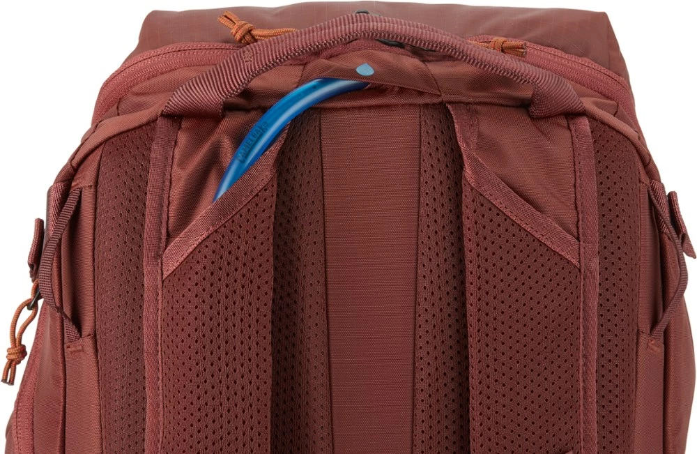 REI Co-op Ruckpack 18 Recycled Daypack 6 REI Co-op Ruckpack 18 Recycled Daypack - Image 6