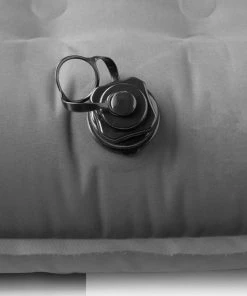 REI Co-op Kingdom Insulated Air Bed - Queen -REI CO-OP Sale 0d7957af 69c5 40ad 91fc 10a40a3a23f3