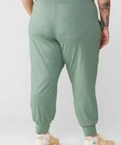 REI Co-op Beyonder Slim Jogger Pants - Women's -REI CO-OP Sale 1d897295 8dbe 4a69 9ee7 877a97c44db1