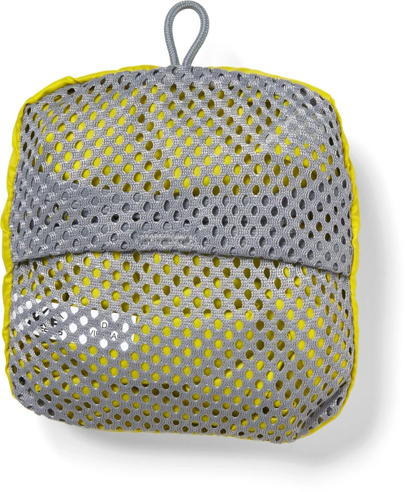 REI Co-op Duck's Back Rain Cover - Small 3 REI Co-op Duck's Back Rain Cover - Small - Image 3