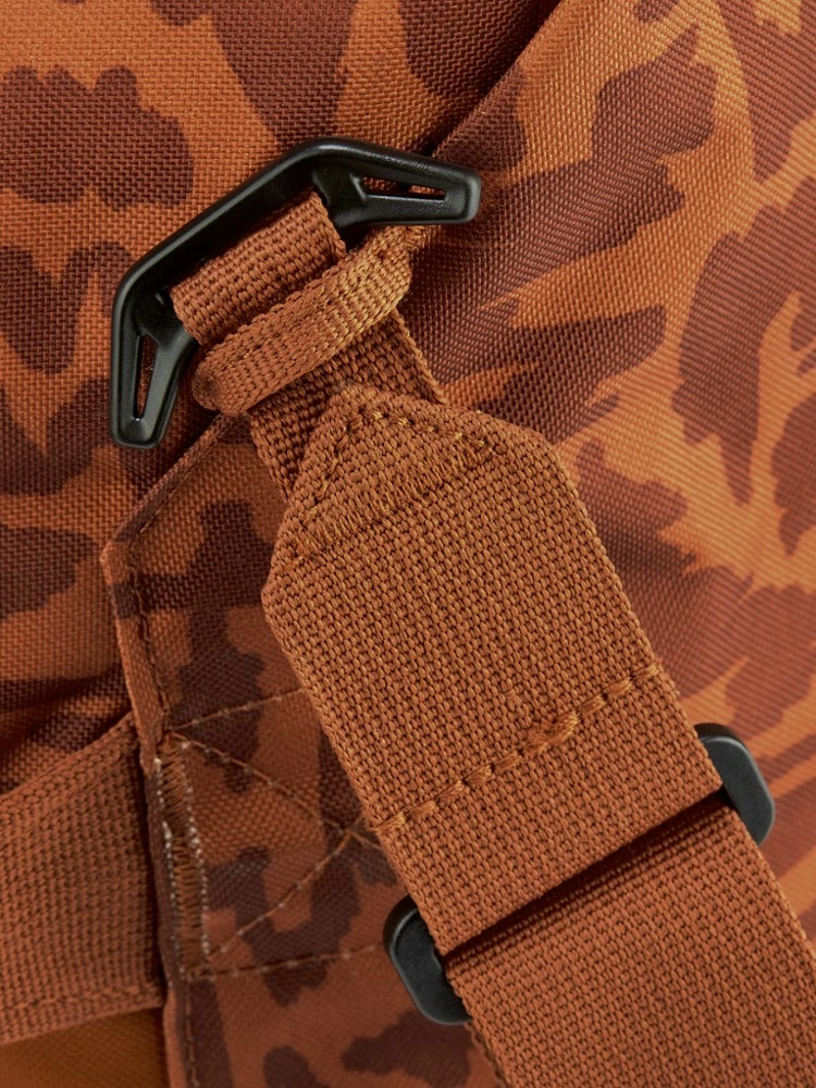 REI Co-op Roadtripper 40 Duffel 5 REI Co-op Roadtripper 40 Duffel - Image 5