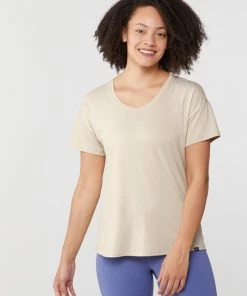 REI Co-op Sahara T-Shirt - Women's 16 REI Co-op Sahara T-Shirt - Women's -REI CO-OP Sale 6d8640f7 bc58 440c 8c62 027ac380afe0