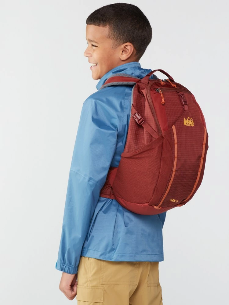 REI Co-op Tarn 18 Pack - Kids' 4 REI Co-op Tarn 18 Pack - Kids' - Image 4