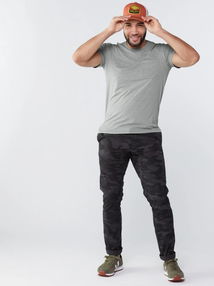 REI Co-op Beyonder T-Shirt - Men's 4 REI Co-op Beyonder T-Shirt - Men's - Image 4