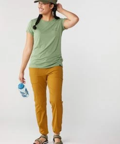 REI Co-op Sahara Cap with Cape -REI CO-OP Sale 9d06d376 3a21 47f0 ab43 bf3f8be07a59