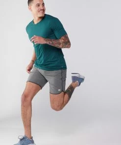 REI Co-op Merino 185 Base Layer Top - Men's -REI CO-OP Sale a419fdfa 5f64 43c8 9607 15590db002cd