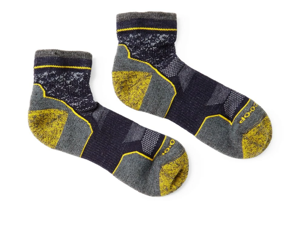 REI Co-op Merino Wool Lightweight Flash Quarter Socks 2 REI Co-op Merino Wool Lightweight Flash Quarter Socks - Image 2