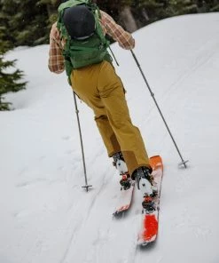 REI Co-op First Chair GTX Bib Snow Pants - Men's Short Sizes -REI CO-OP Sale dee3476d 090f 43b1 adb1 8782e00c1f18 1