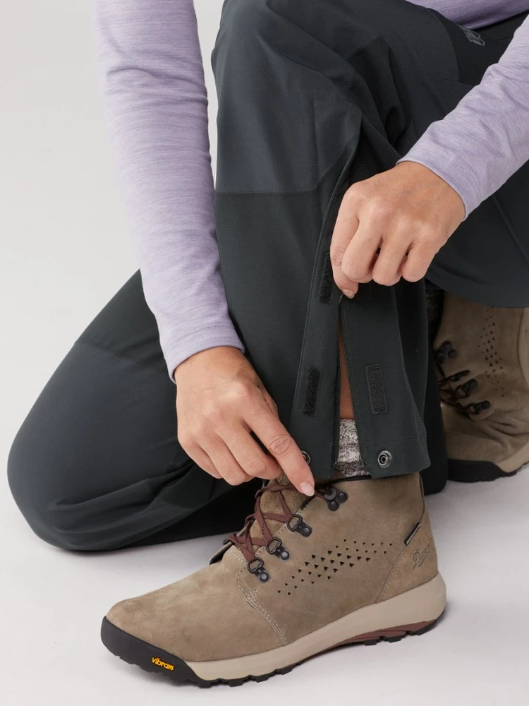 REI Co-op Talusphere 2.0 Rain Pants - Women's Tall Sizes 6 REI Co-op Talusphere 2.0 Rain Pants - Women's Tall Sizes - Image 6