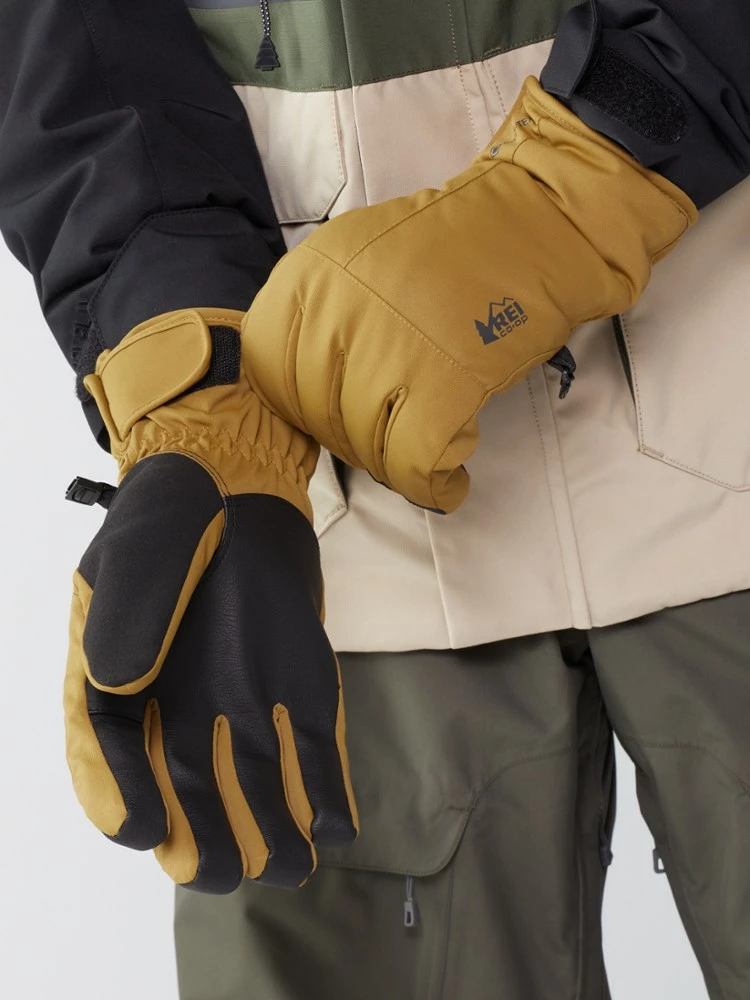 REI Co-op First Chair GTX Snow Gloves - Men's 2 REI Co-op First Chair GTX Snow Gloves - Men's - Image 2