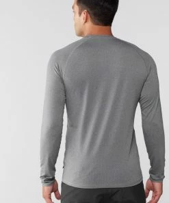 REI Co-op Lightweight Base Layer Long-Sleeve Crew Top - Men's -REI CO-OP Sale fdfc518e e909 4140 bb02 25c49a343005